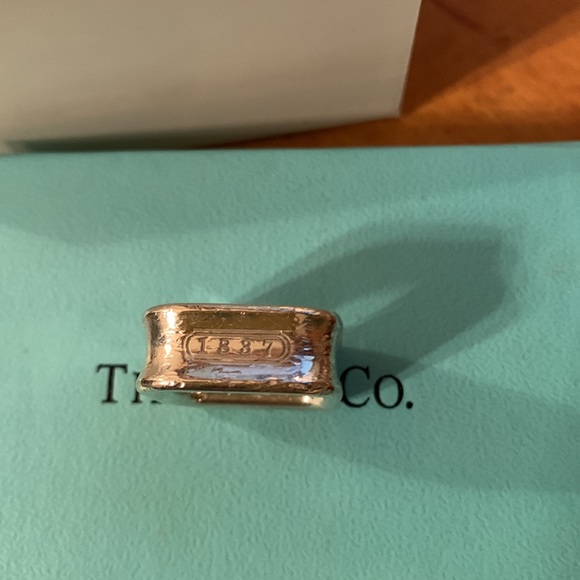 Tiffany & Co. Square ring - Picture 2 of 7